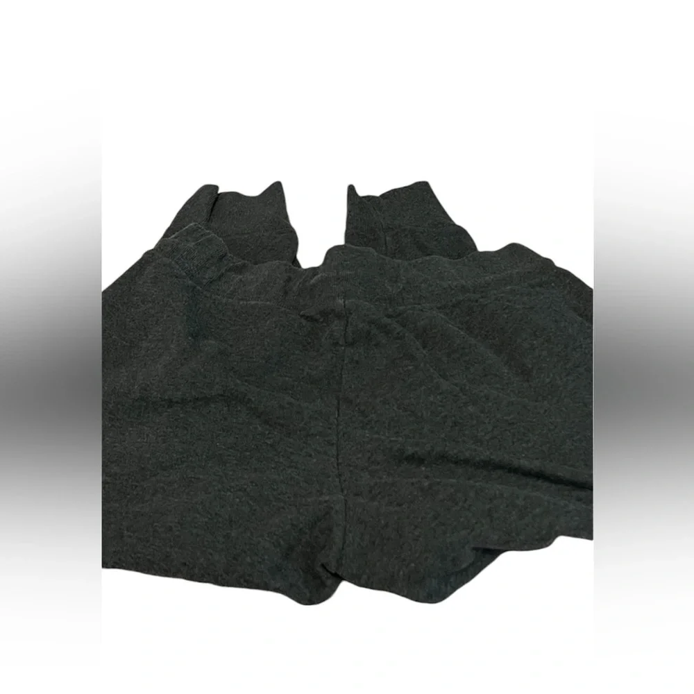 Women’s Reebok sweatpants - Picture 4 of 4